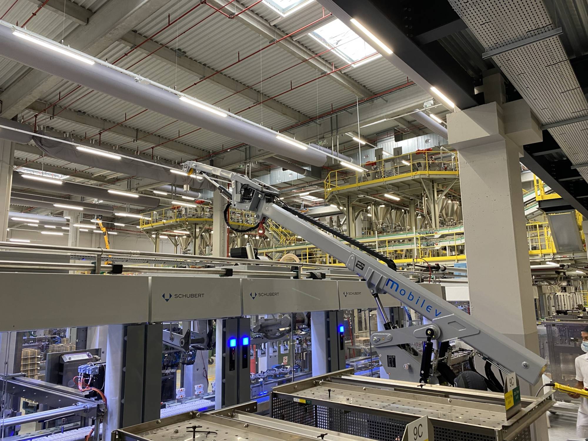 batteriebetriebener Kran für Wartungsarbeiten